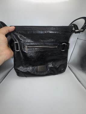 Simply Vera Vera Wang Black Faux Leather Messenger Crossbody Bag